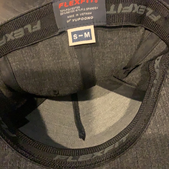 Travis Mathew Hat - Picture 2 of 2